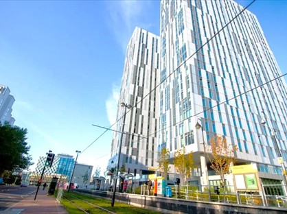 Studio Flat, Michigan Avenue, M50
