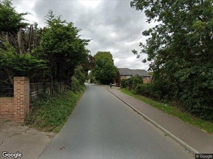 5 Bed Detached House, Hoe Lane, EN9