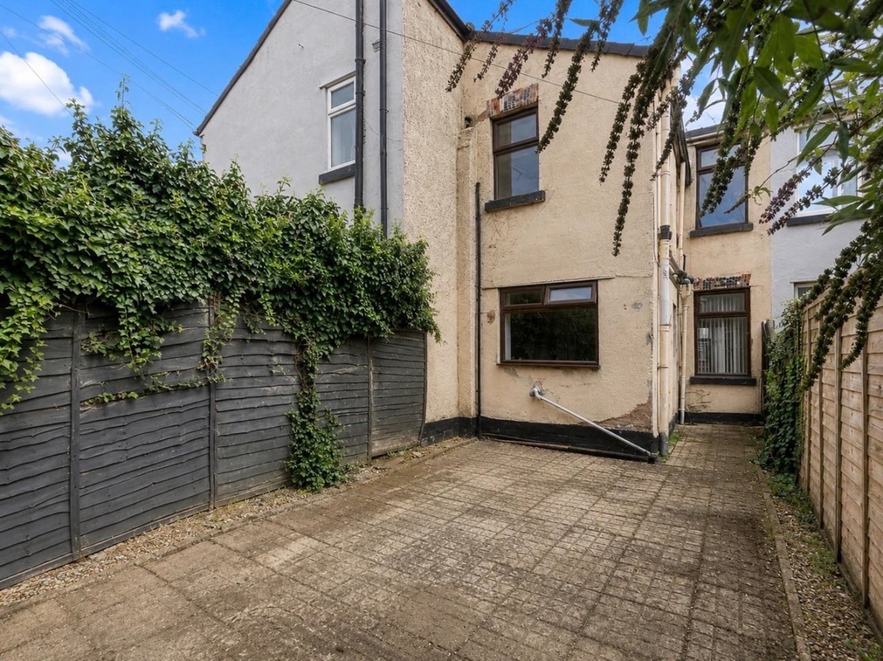 3 Bed Terraced House, Hawthorne Road, L20