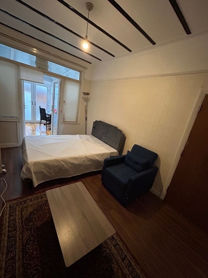 Room in a Shared House, Craignair Road, SW2