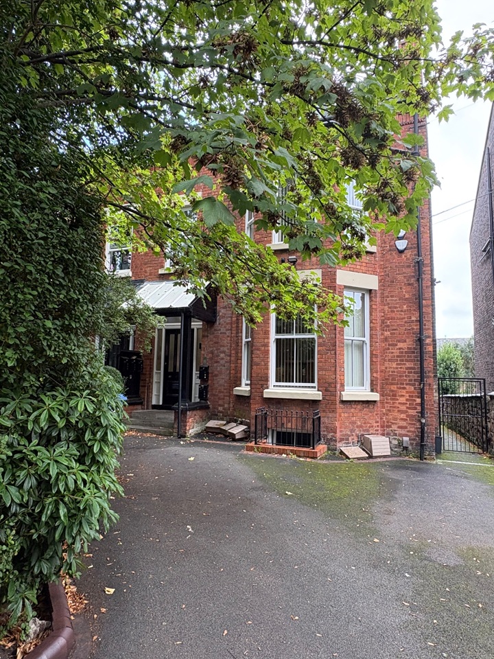 1 Bed Flat, Sydenham Avenue, L17