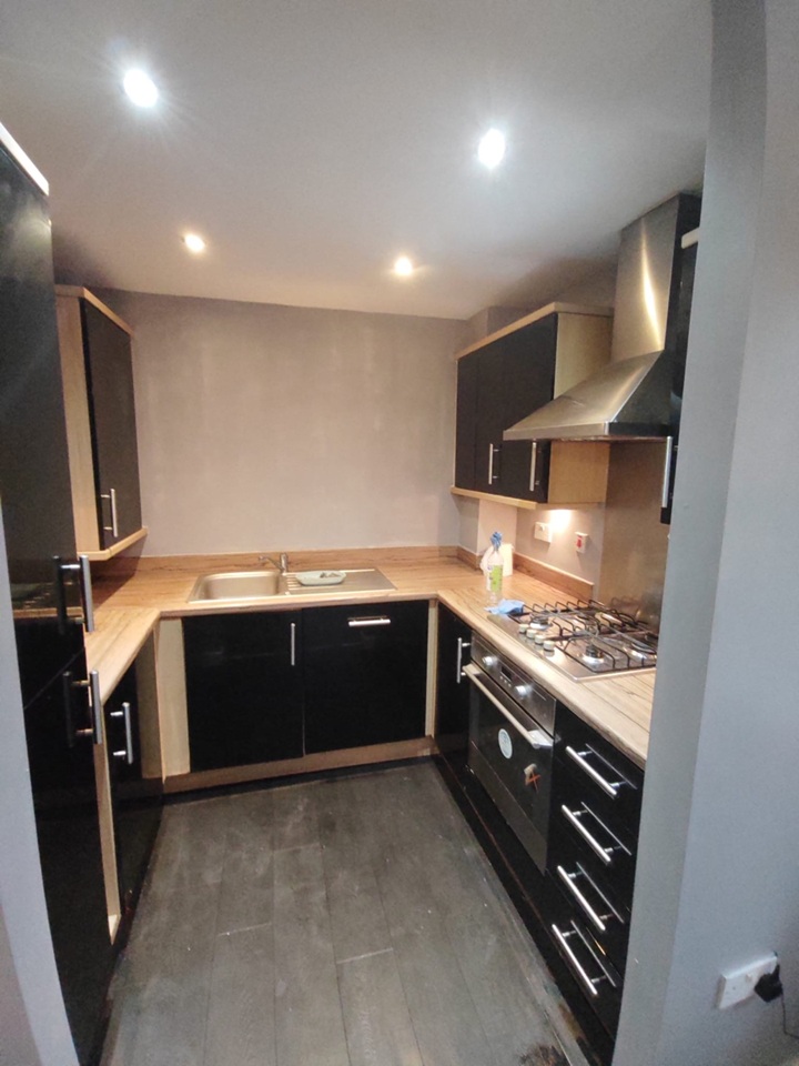 2 Bed Flat, Pavilion Close, LE2 photo 2