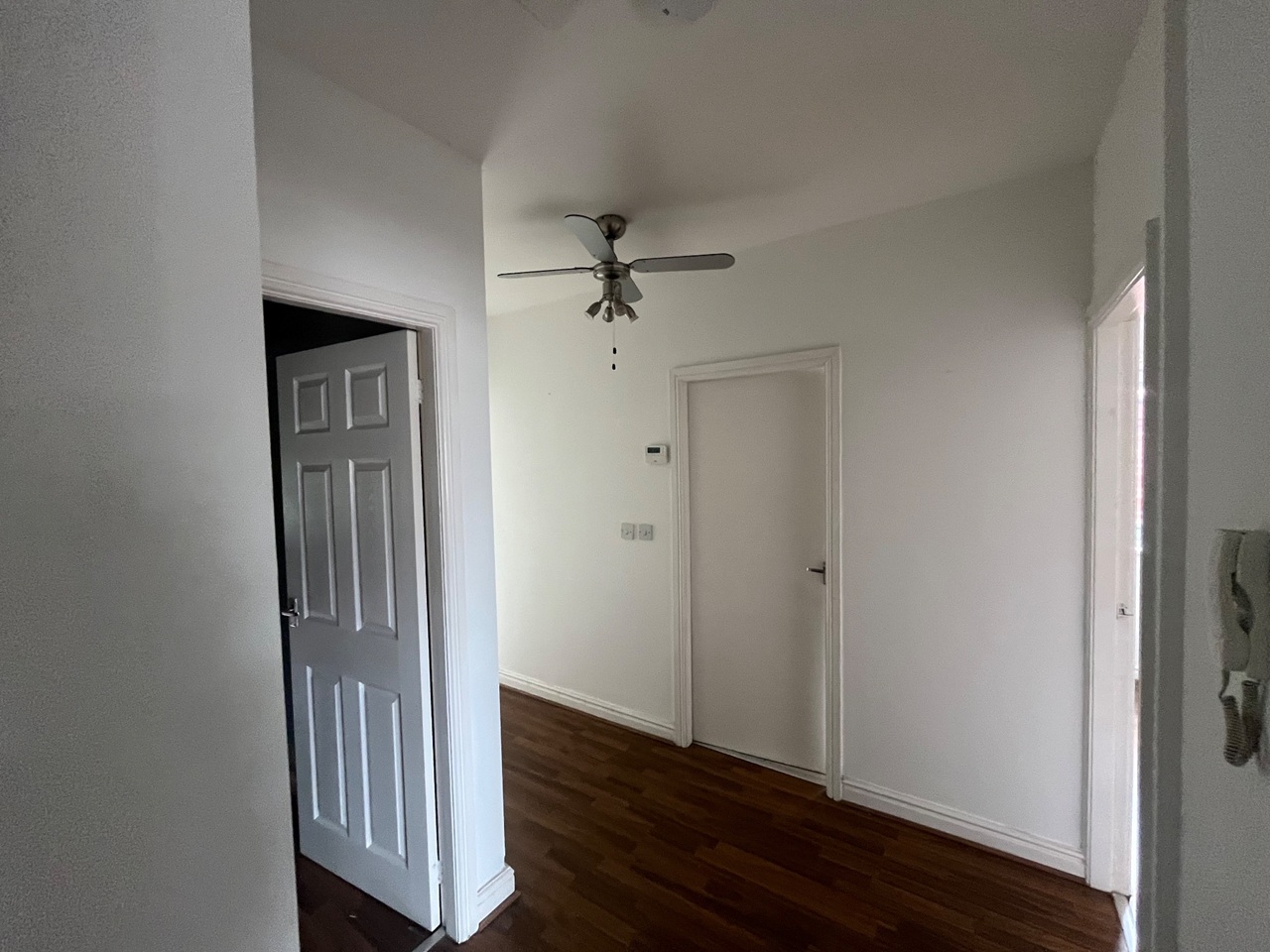2 Bed Flat, St Catherines Road, L20 photo 5