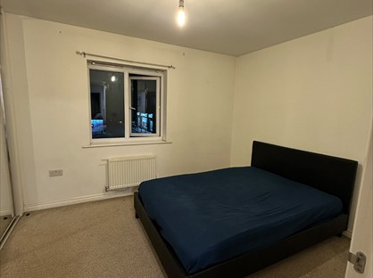 Room in a Shared House, Hexagon Close, M9