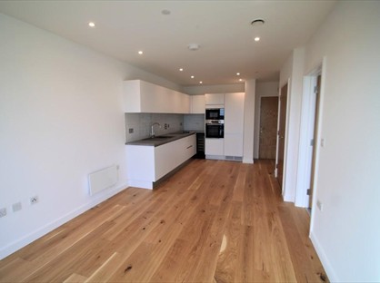 1 Bed Flat, Windmill St, B1