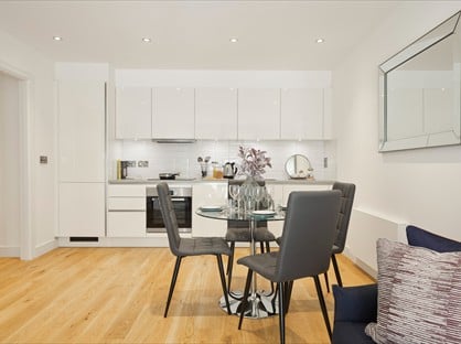2 Bed Flat, Station Grove, HA0