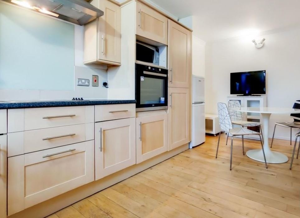 Room in a Shared House, Royal Court, SE16 photo 4