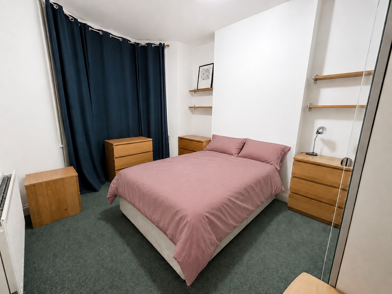 Room in a Shared House, Bush Road, SE8