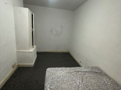 Room in a Shared House, Rochdale, OL12