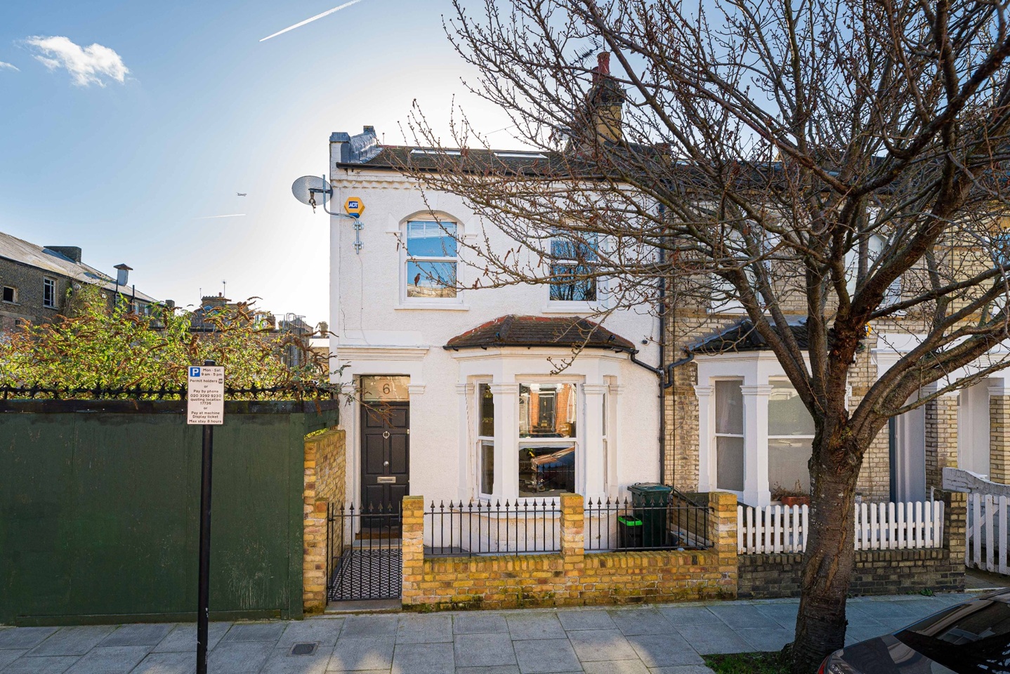 4 Bed Terraced House, Mendora Road, SW6