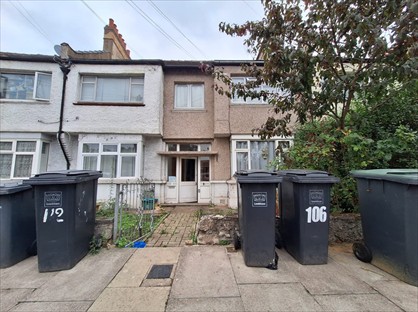 2 Bed Flat, Marvels Lane, SE12