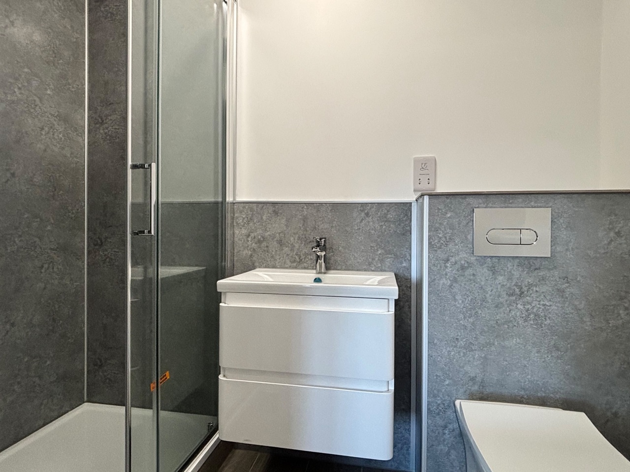 2 Bed Flat, Stokes Croft, BS1 photo 5