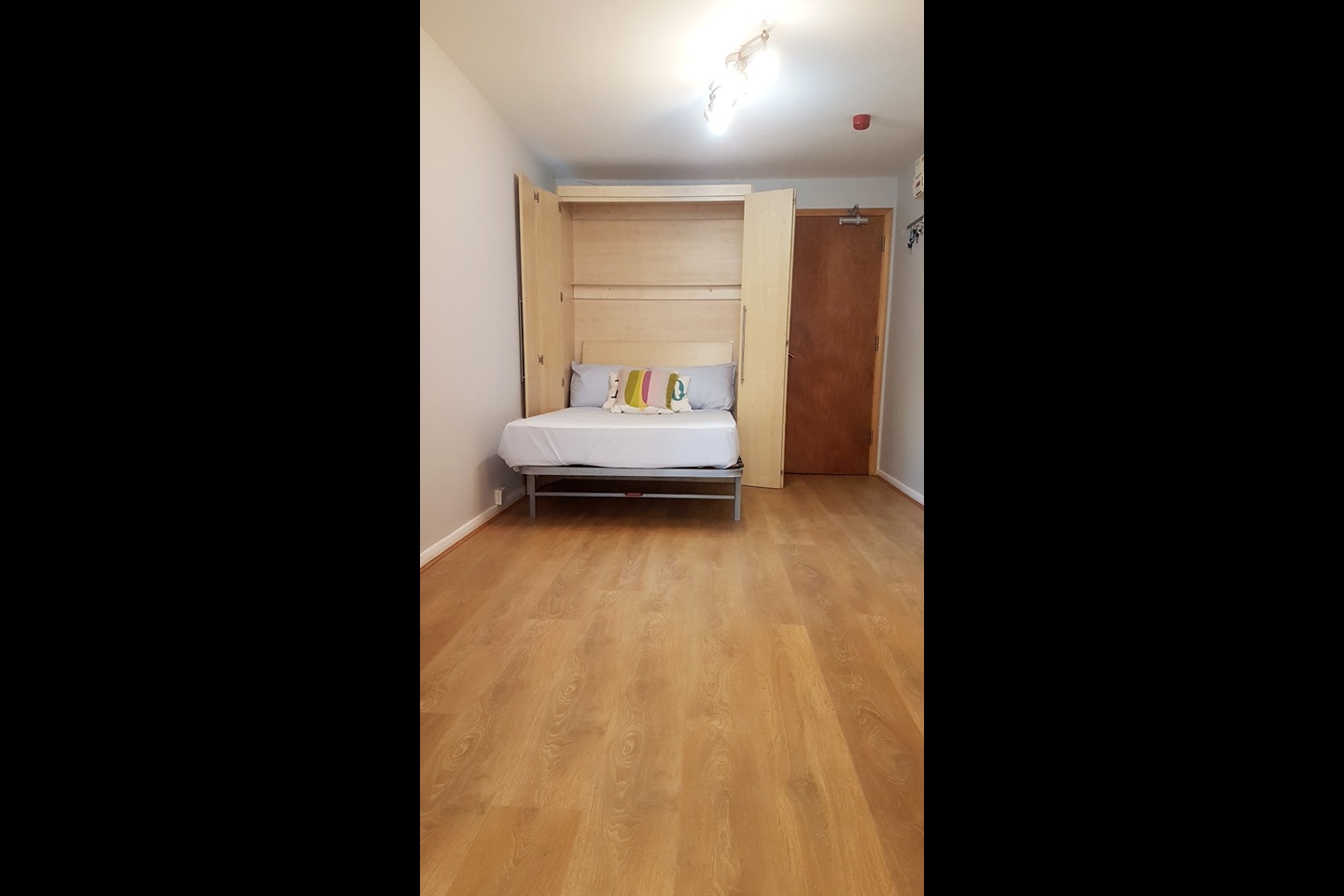 Studio Flat, Rufford St, N1 photo 4