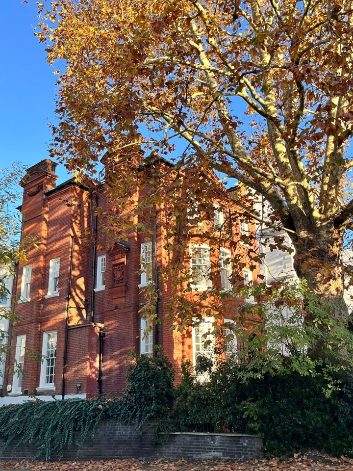 1 Bed Flat, Rosslyn Hill, NW3