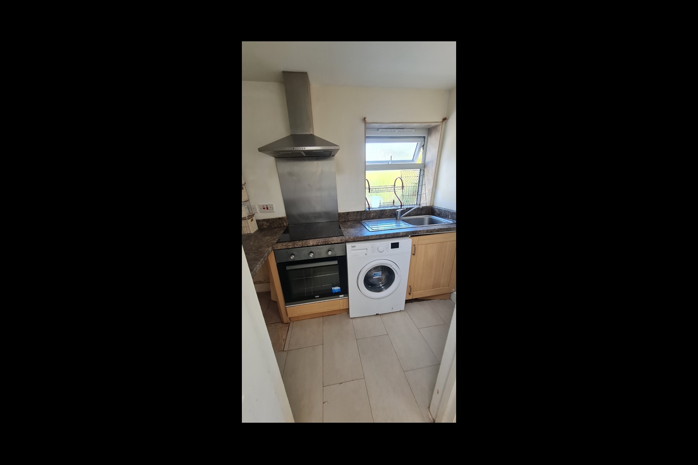 1 Bed Flat, Hill St, BS3 photo 5
