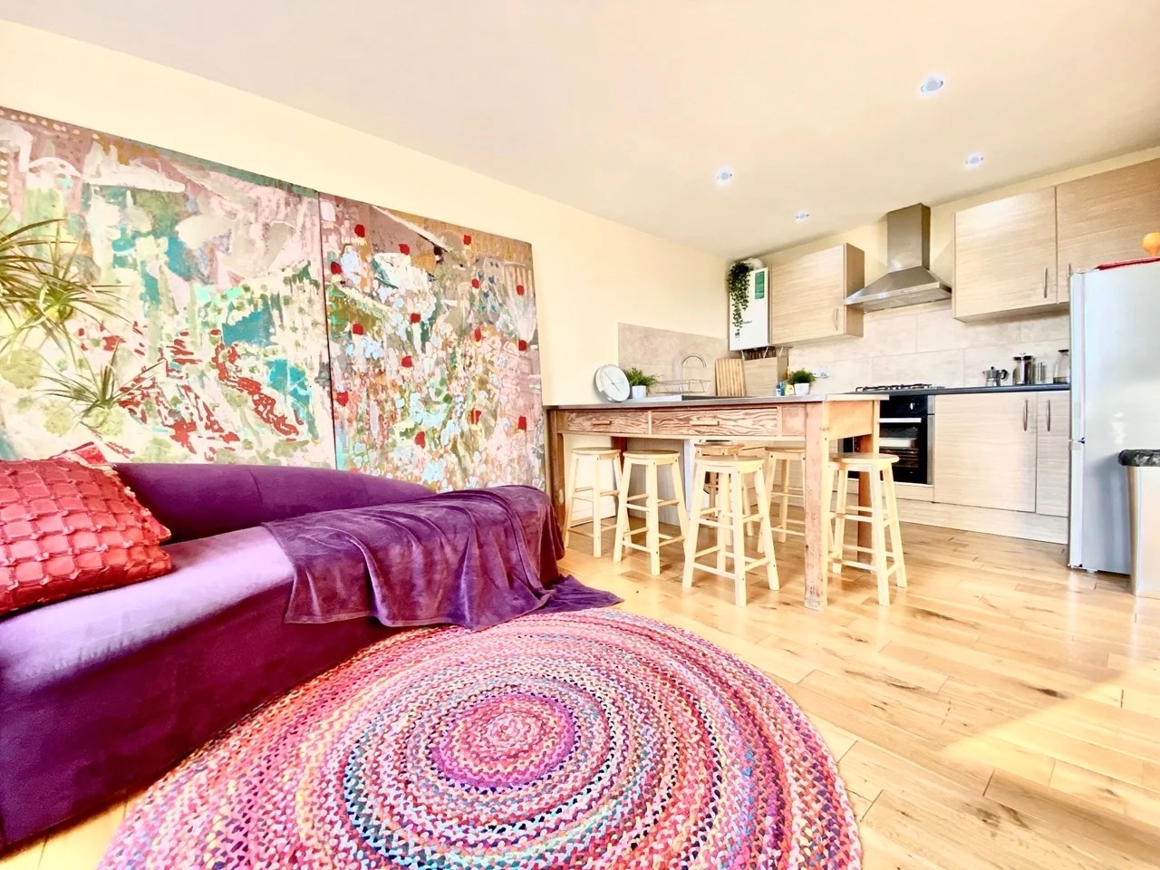 2 Bed Flat, Whitechapel, E1 photo 3