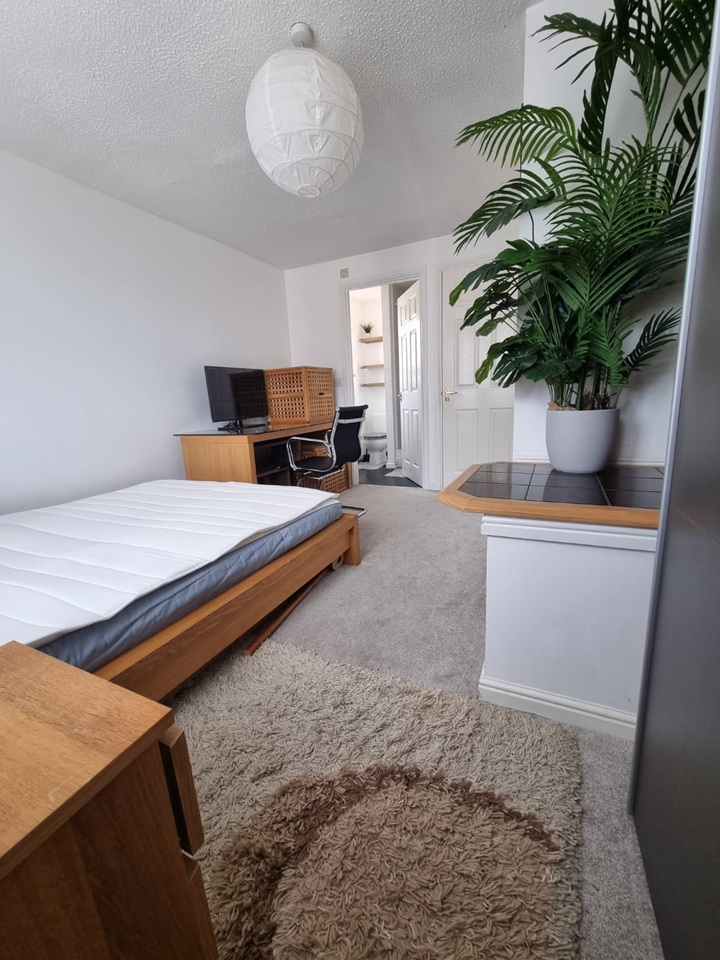Room in a Shared House, Weave Close, NG6 photo 5
