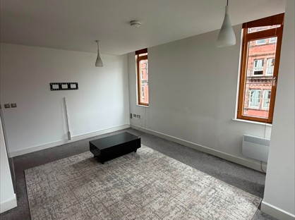 2 Bed Flat, Chatsworth House, M1