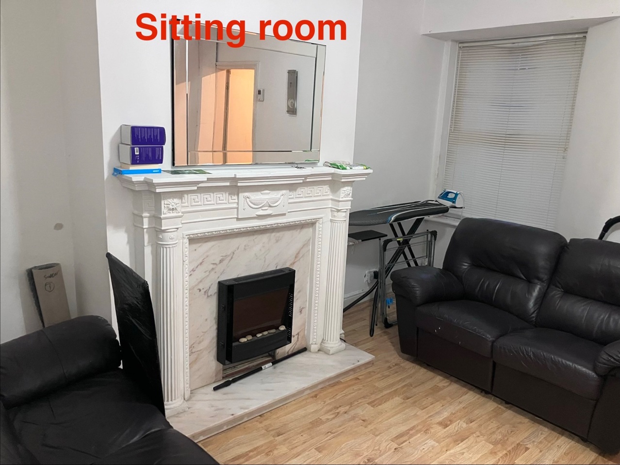 Room in a Shared House, Crondall St, M14
