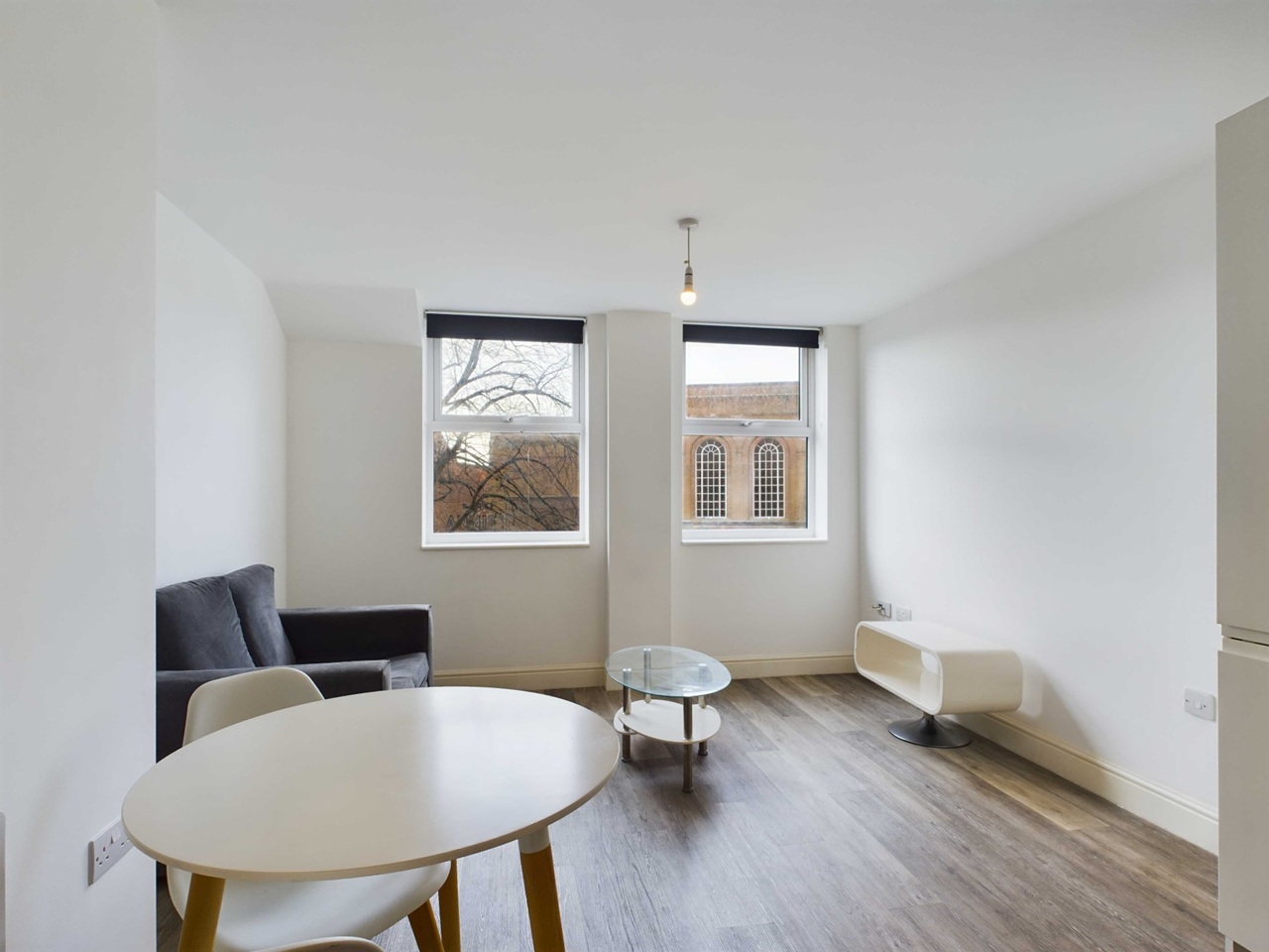 1 Bed Flat, Celtic House, DE1 photo 3