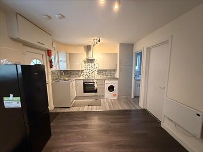 1 Bed Flat, Harpour Road, IG11