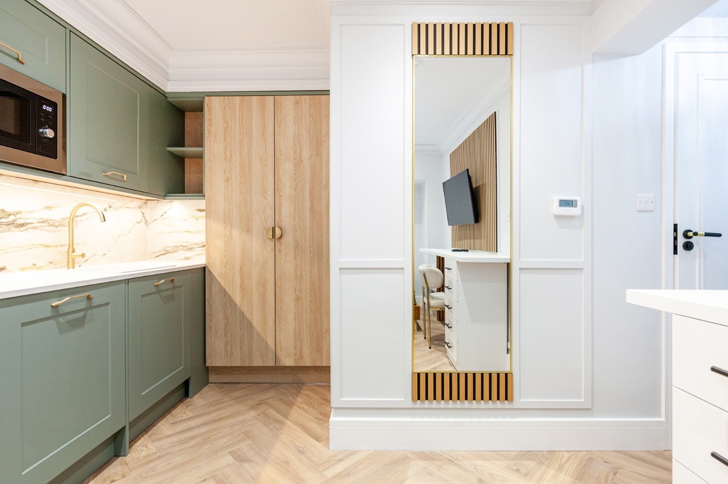 Studio Flat, Sale Place, W2