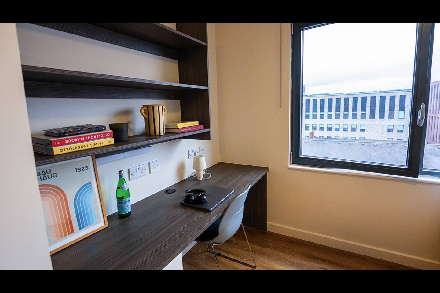 Studio Flat, Pearl Works, S1 photo 3