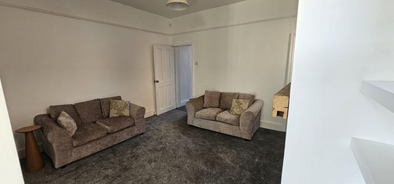 Room in a Shared House, Lecester Road, M8 photo 3