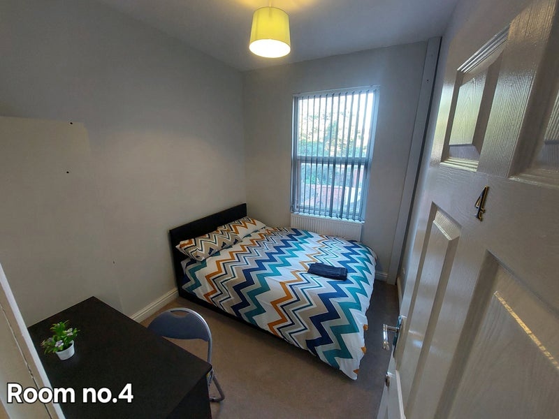 Room in a Shared House, King Edward Road, CV1
