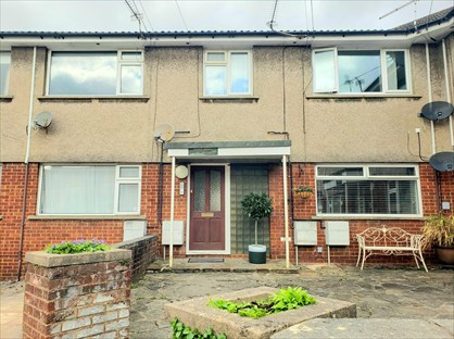 2 Bed Flat, Harrismith Road, CF23
