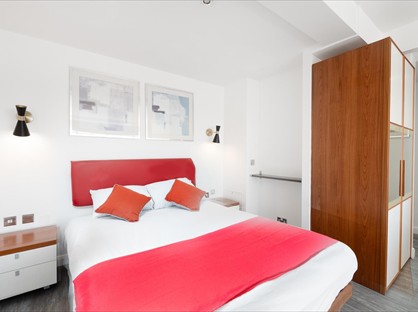 1 Bed Flat, Roland House, SW7