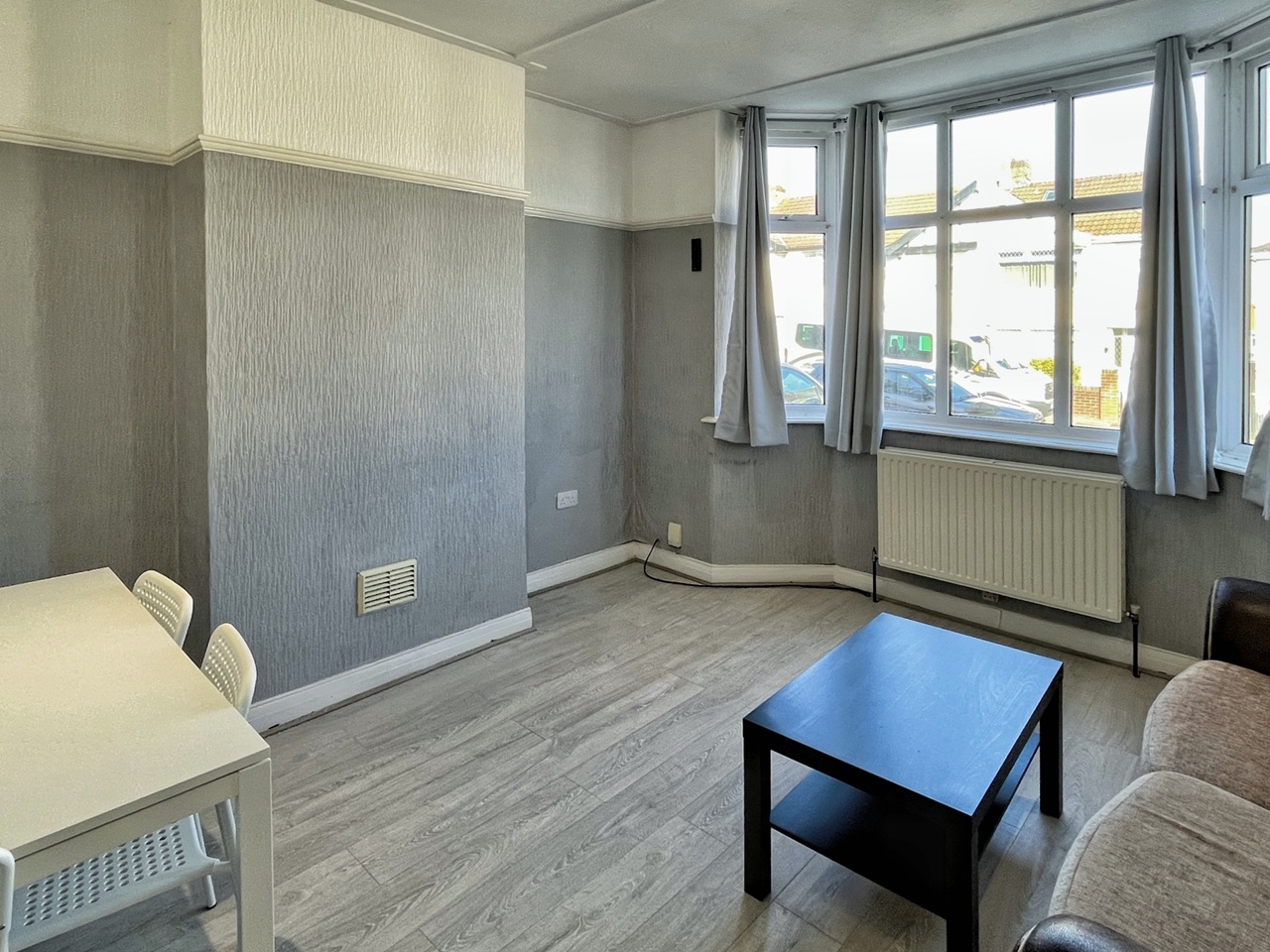 4 Bed Terraced House, Mackie Road, BS34