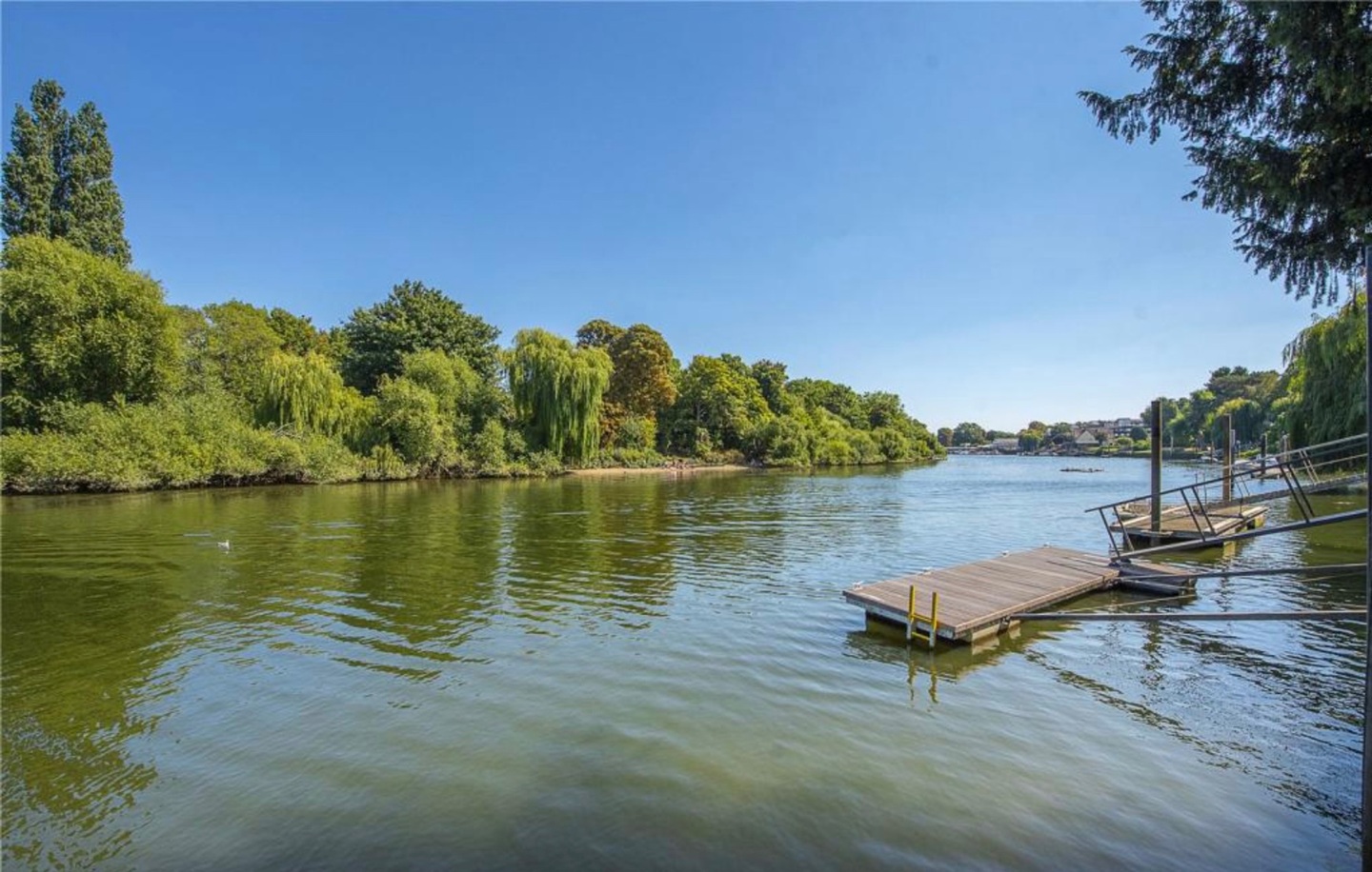 Twickenham - Room in a Shared House, Strawberry Vale, TW1 - To Rent Now ...