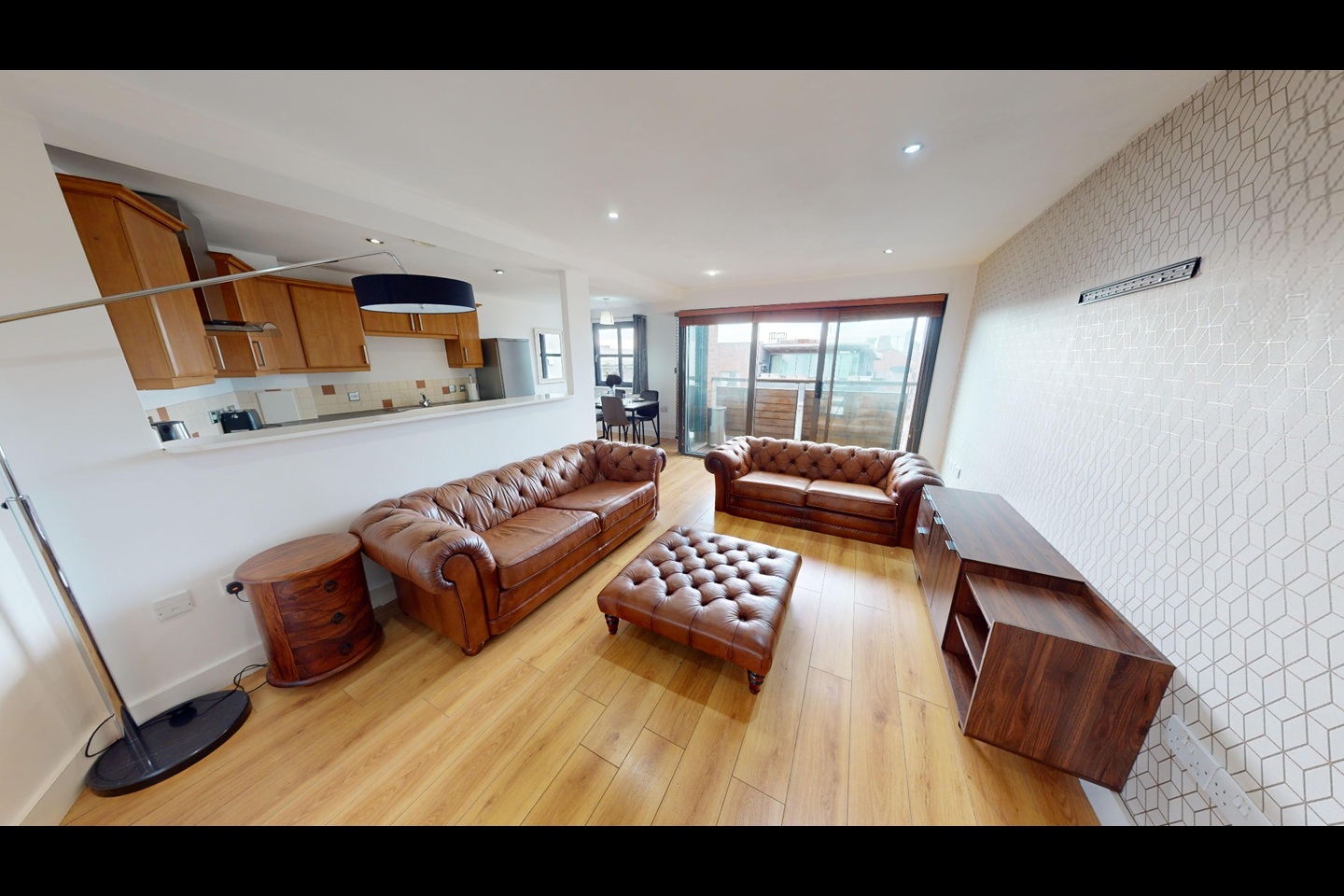 2 Bed Flat, Back Colquitt St, L1