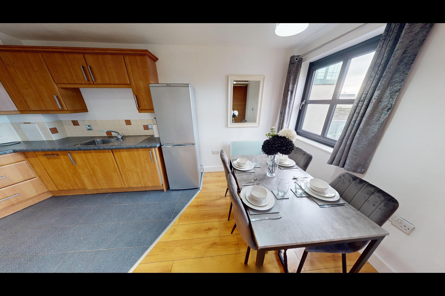2 Bed Flat, Back Colquitt St, L1 photo 3