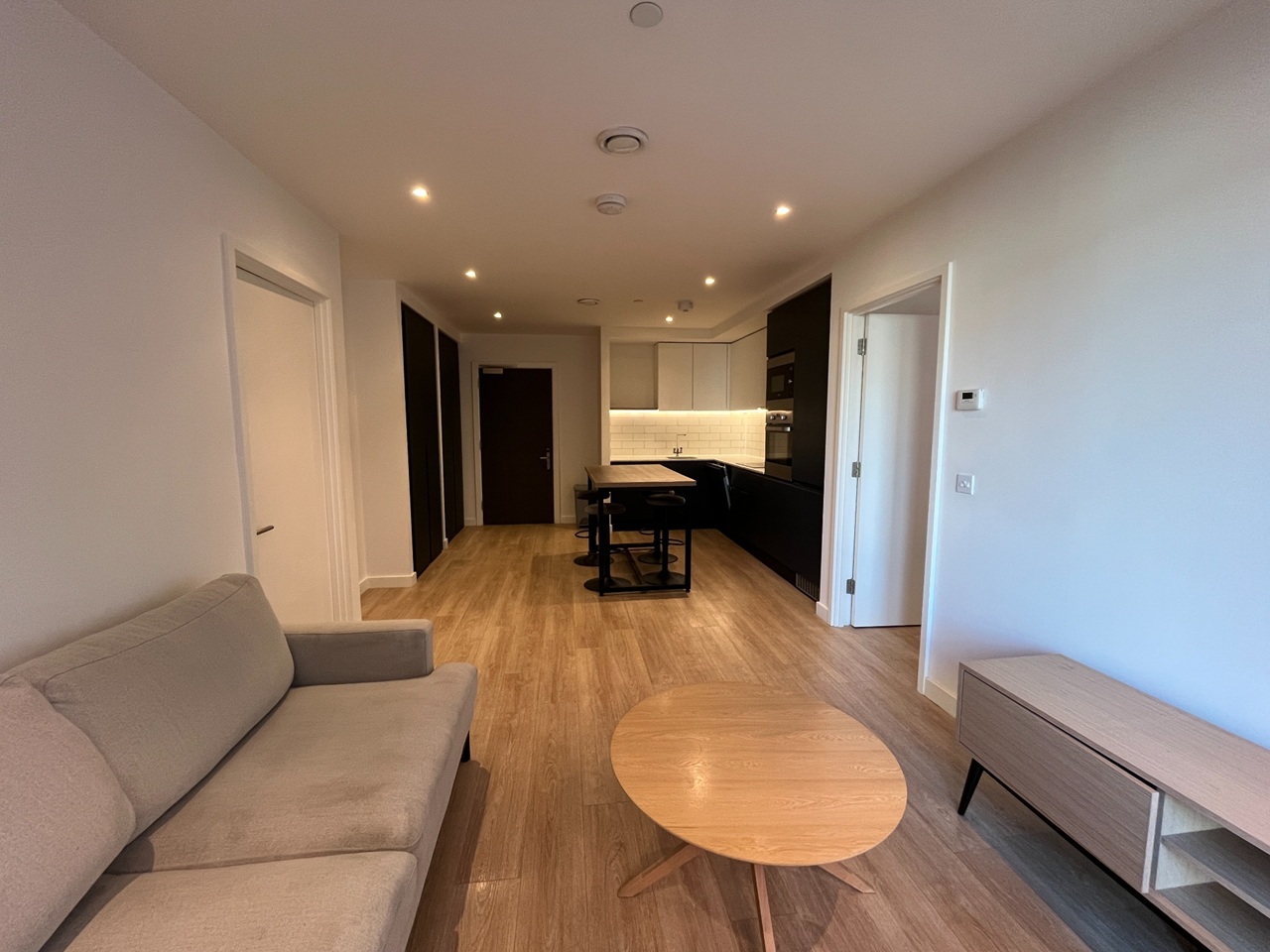 2 Bed Flat, Vita Living, M1 photo 2
