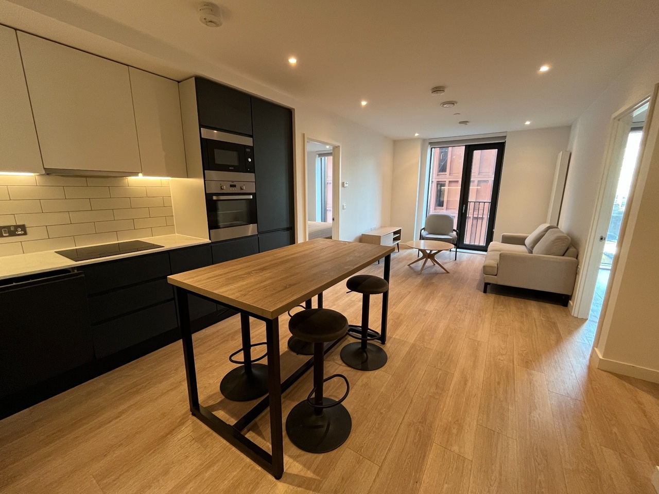 2 Bed Flat, Vita Living, M1 photo 3