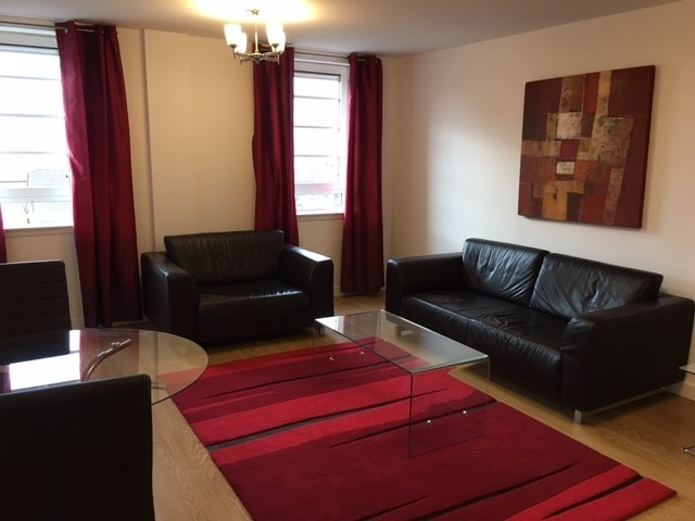 1 Bed Flat, Sauchiehall St, G2 photo 3