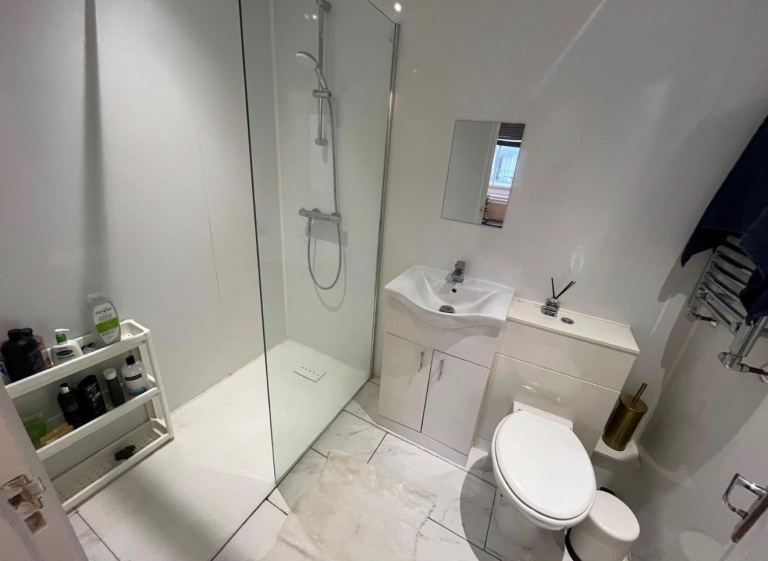 Studio Flat, Upper St, N1 photo 5