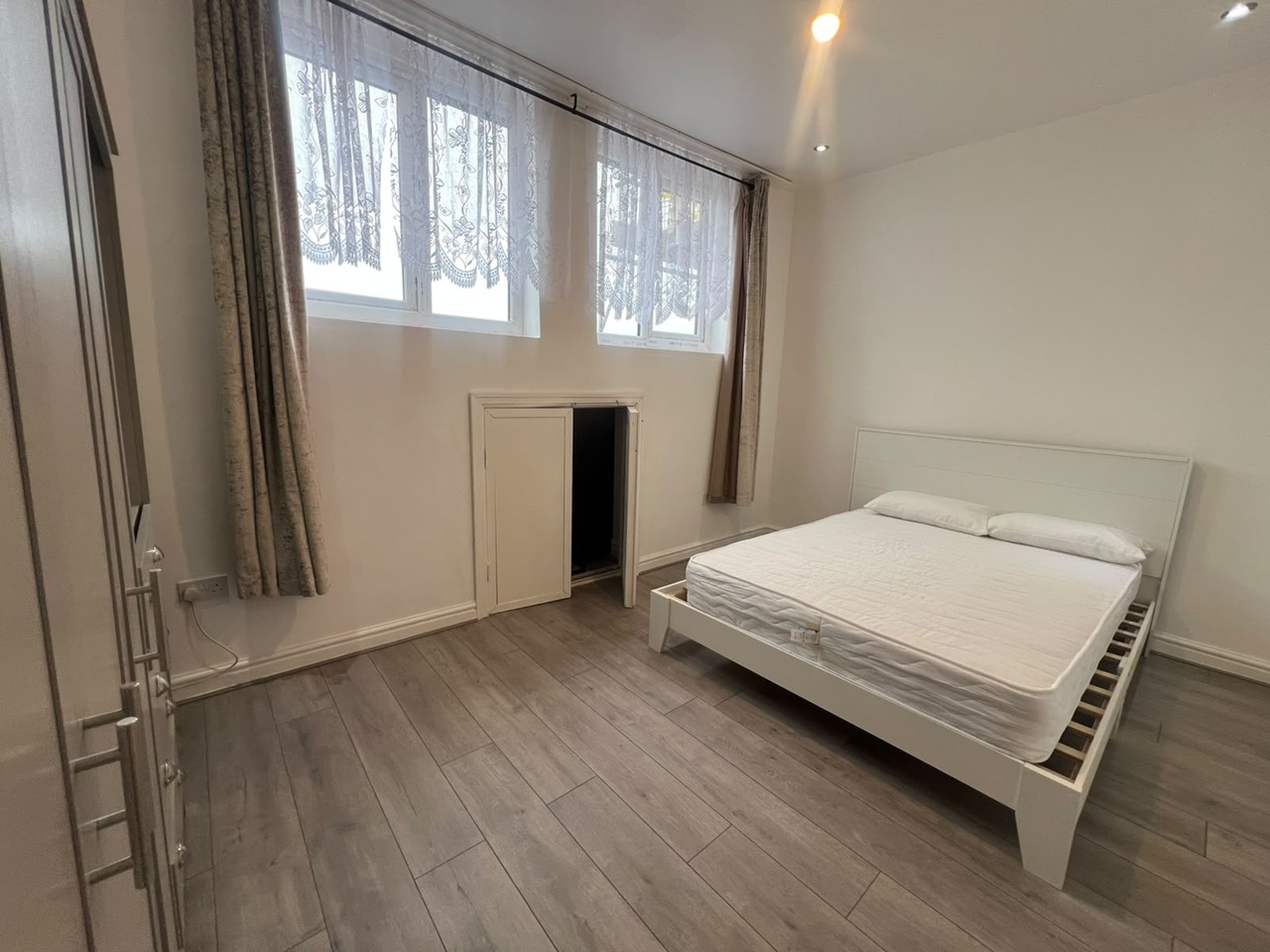 4 Bed Flat, Great Western St, M14 photo 3