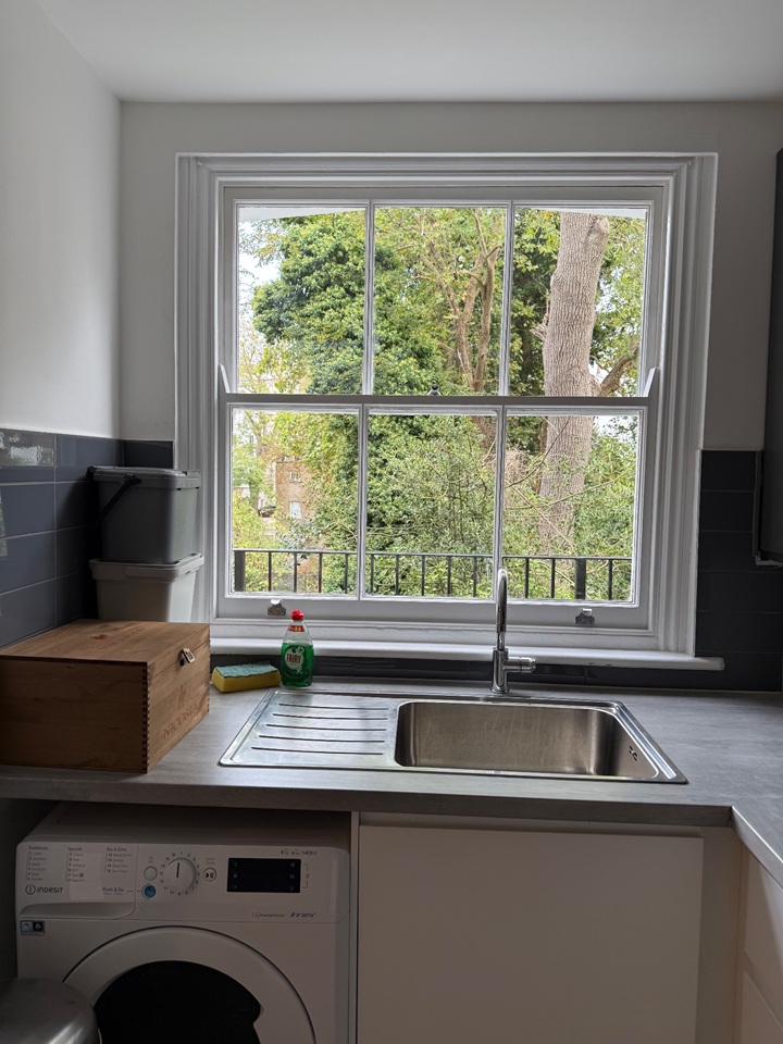 2 Bed Flat, Chepstow Road, W2 photo 4