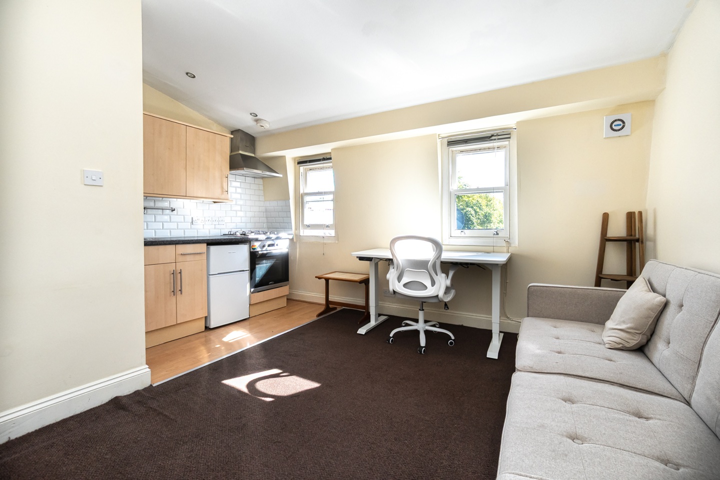 1 Bed Flat, Richmond Road, E8