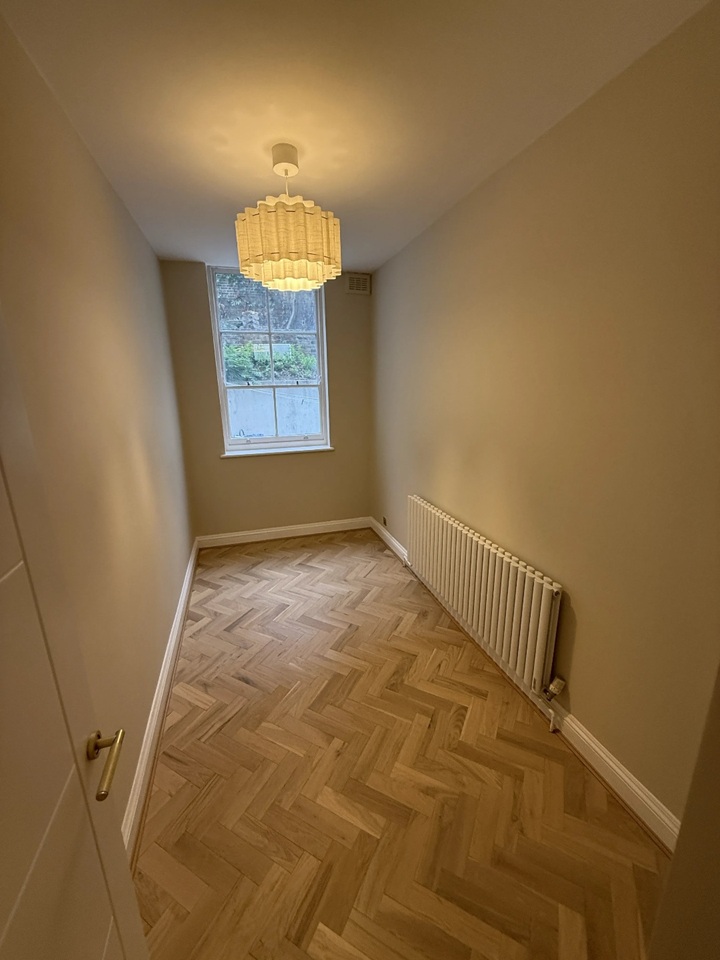 3 Bed Flat, King Edward's Road, E9 photo 4