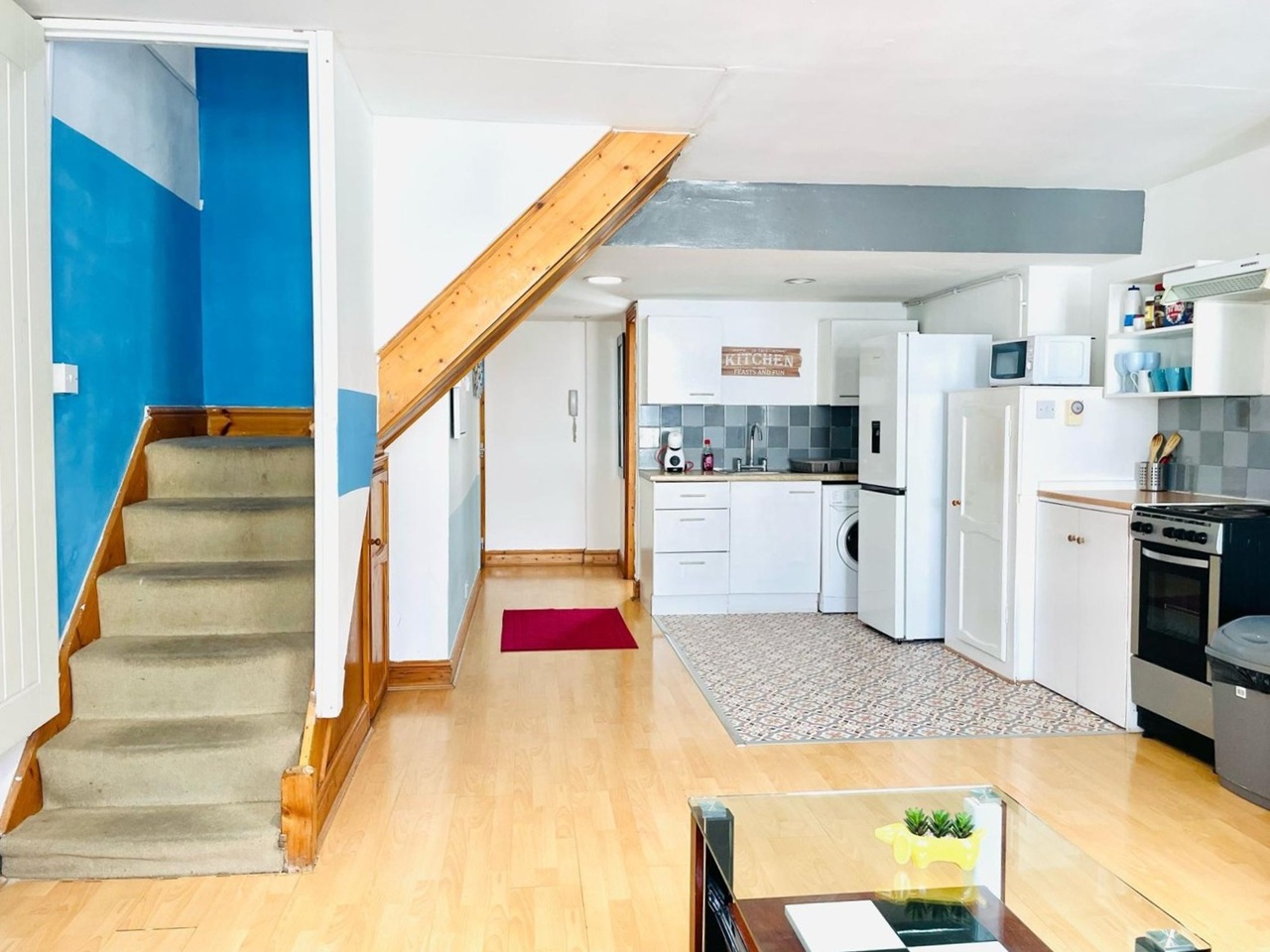 1 Bed Maisonette, Commercial Road, E1 photo 4