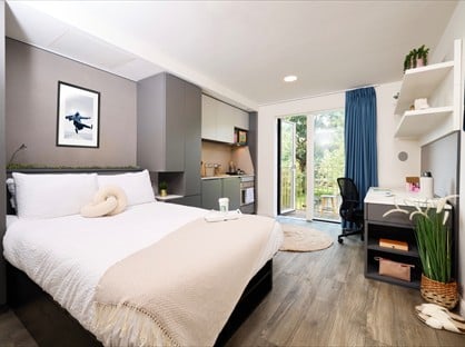 Studio Flat, Lawrence Street, YO10