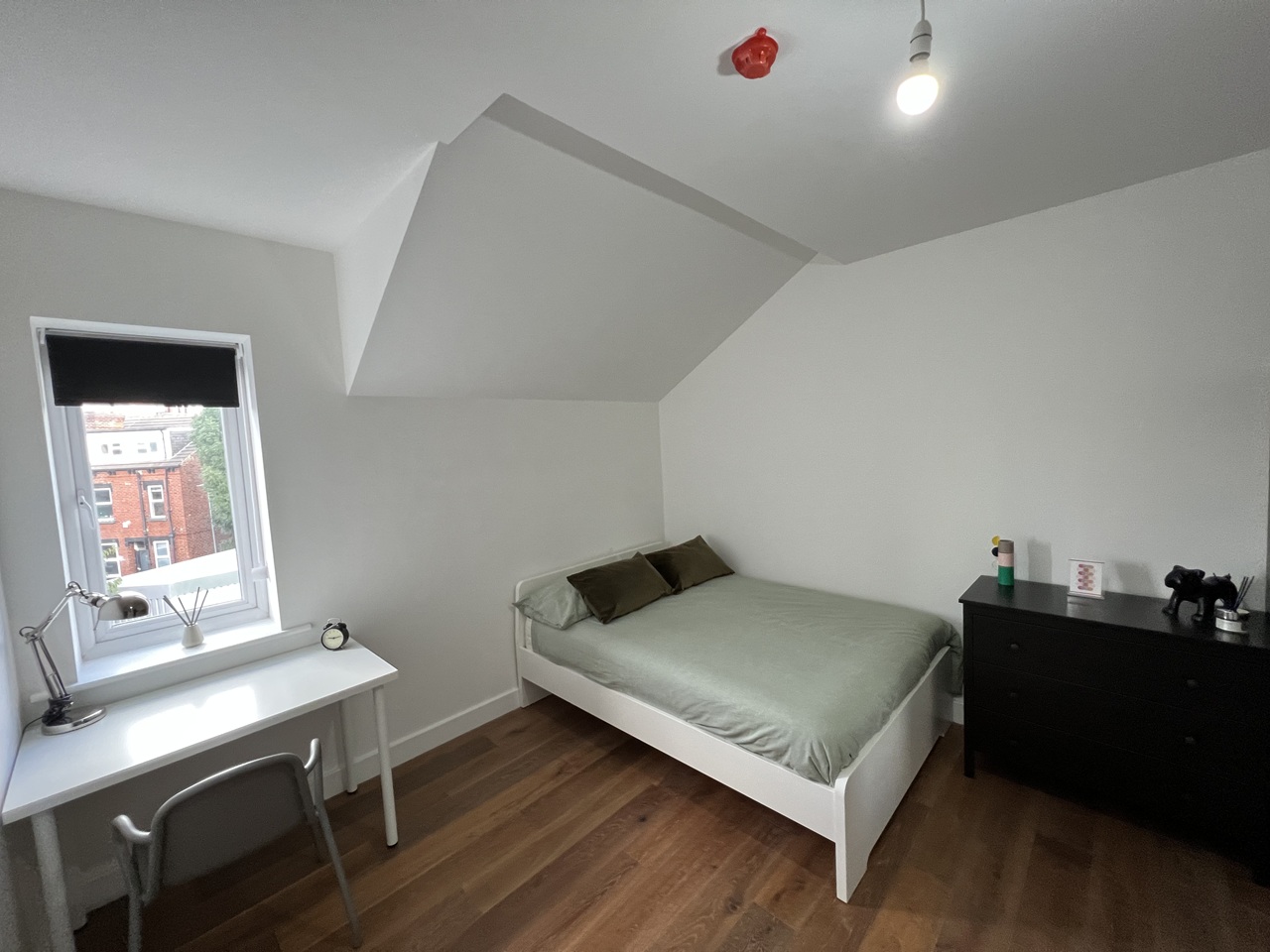 Room in a Shared Flat, Royal Park Works, LS6 photo 2