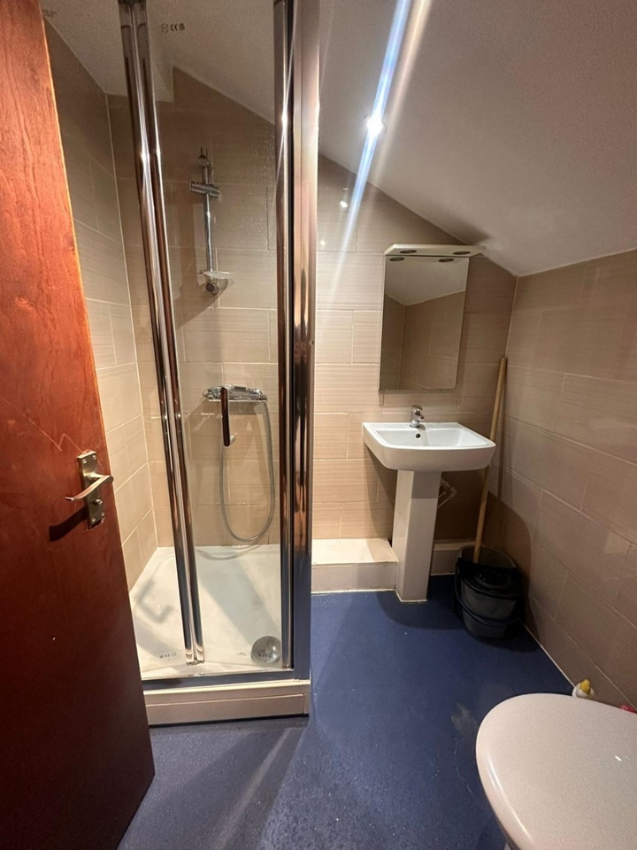 Studio Flat, Brook Hill, S3 photo 4