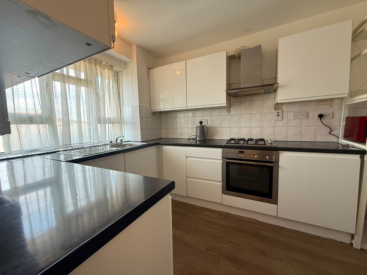 3 Bed Flat, President House, EC1V