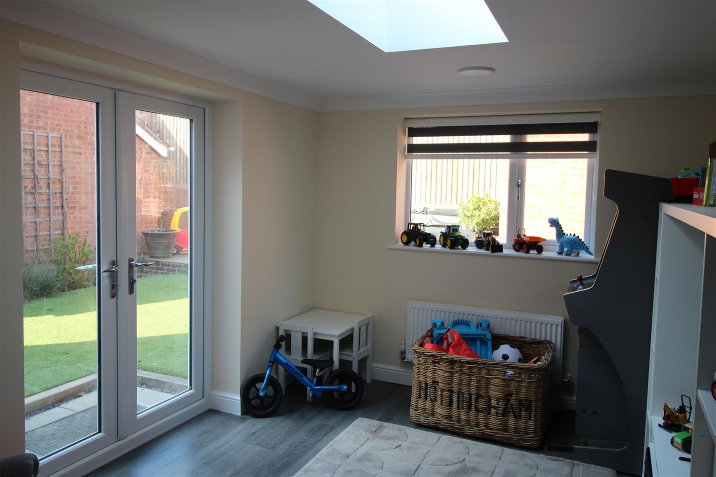 3 Bed Detached House, Jackson Drive, NG5 photo 4