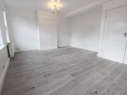 3 Bed Flat, Hampden Square, N14